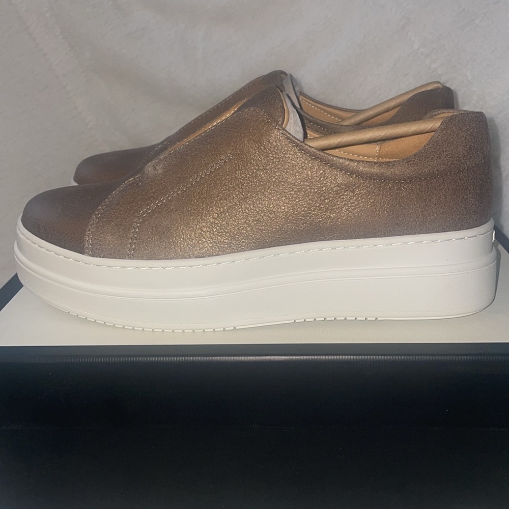 NWT J/SLIDES NOEL Bronze Brush Suede Sneaker - Picture 11 of 15